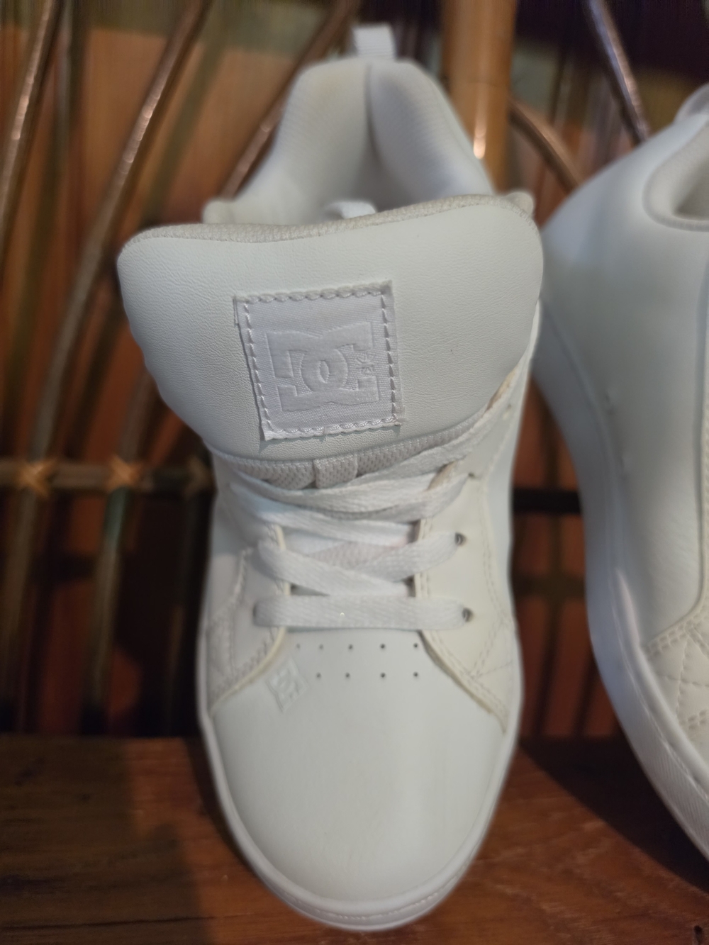 DC Womens' White Low-Top Sneakers with Glitter Logo - Picture 7 of 16